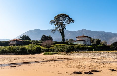 villas-on-the-beach-of-isla-in-asturias-at-early-m-2021-09-01-10-37-18-utc-min